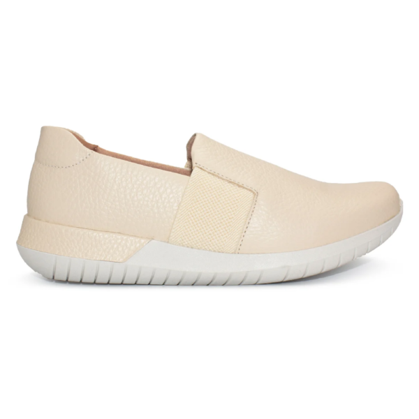 Tênis Feminino Usaflex Slip On em Couro Off-white AH1713