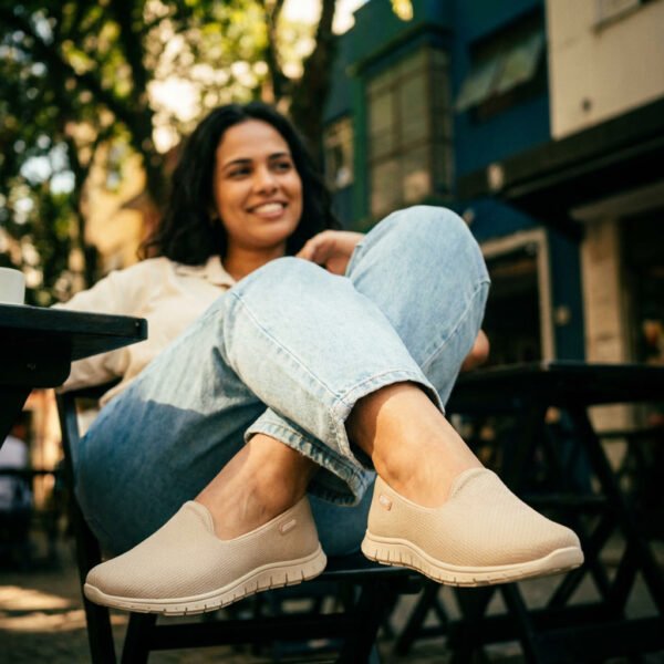 Tênis Feminino Casual Slip On Actvitta Off-White 4202.500.31720.93244