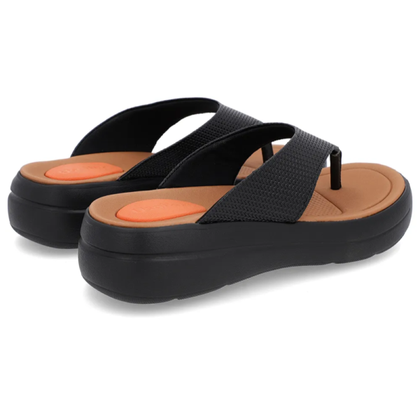 Chinelo Usaflex em Couro Preto AM12003