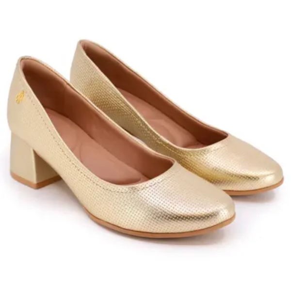 Scarpin Salto Bloco Usaflex em Couro Dourado AK0301