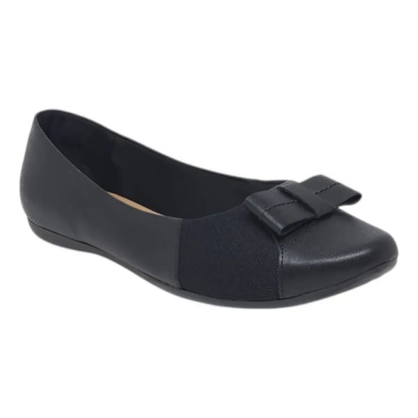 Sapatilha Feminina Usaflex em Couro Bico Redondo Preto T7567