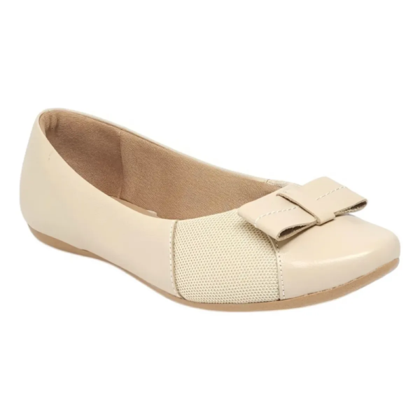 Sapatilha Feminina Usaflex em Couro Bico Redondo Off-white T7567