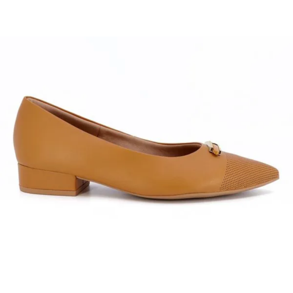 Scarpin Feminino Usaflex em Couro Bico Fino Marrom AB662