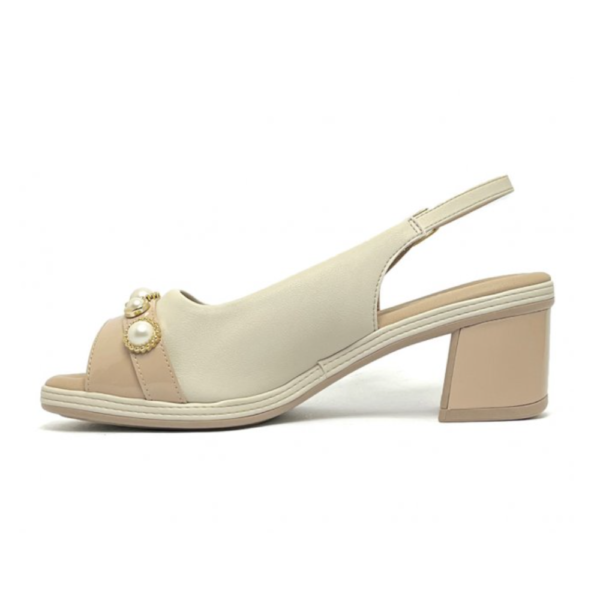 Sandália Feminina Piccadilly Salto Bloco Joanete Off-white 566077
