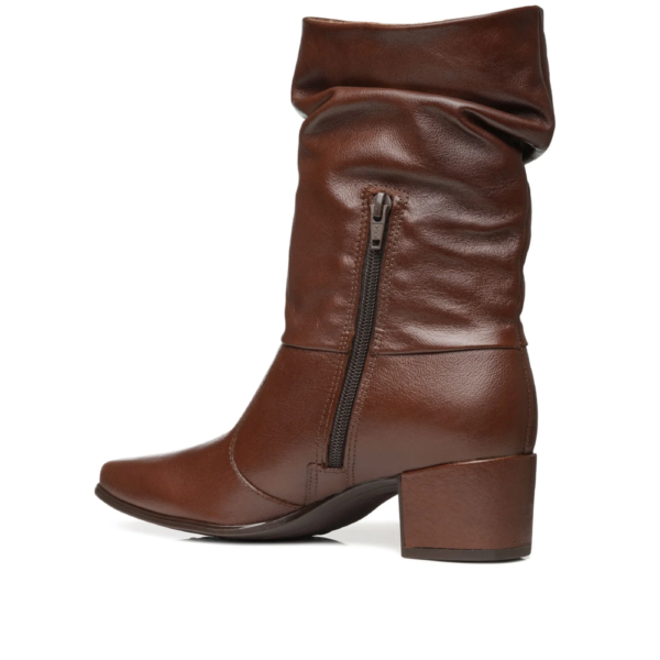 Bota Pegada Feminina em Couro Pinhão 280901-01