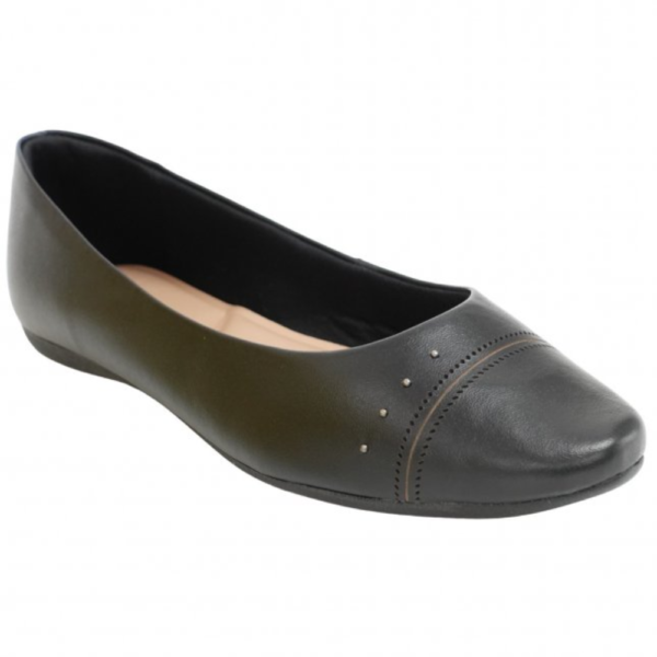 Sapatilha Feminina Usaflex em Couro Bico Redondo Preto T7565