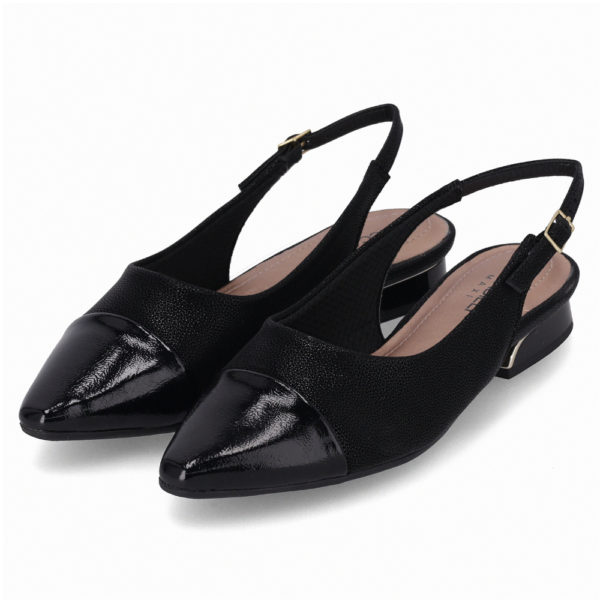 Sapato Feminino Piccadilly Slingback Silvia Salto Baixo Preto 279046