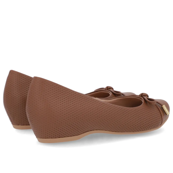 Sapatilha Feminina Usaflex em Couro Bico Redondo Marrom N2278
