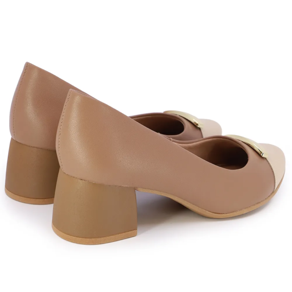 Scarpin Salto Bloco Bico Redondo Couro Marrom AK0302