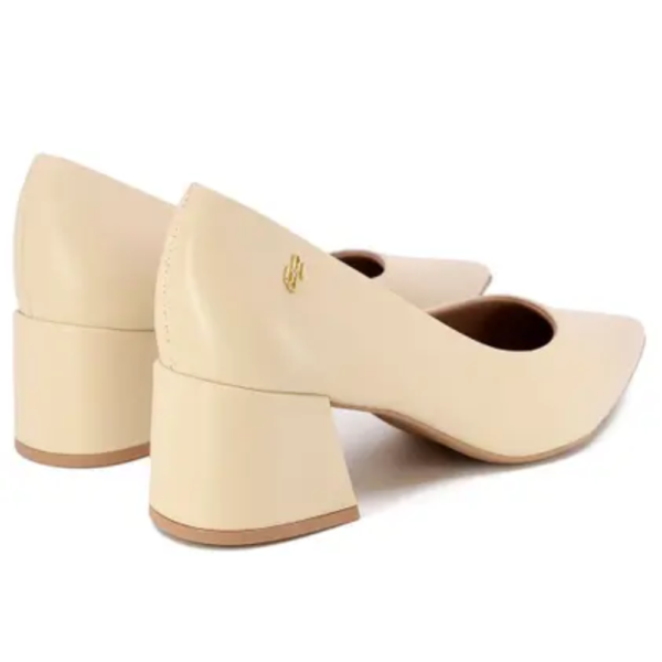 Scarpin Salto Bloco Bico Fino Couro Off-white AK0201