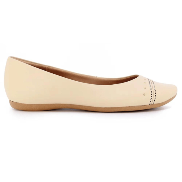 Sapatilha Feminina Usaflex em Couro Bico Redondo Off-white T7565