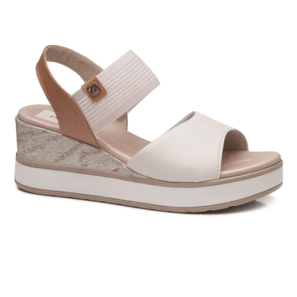 Sandália Anabela Pegada Feminina em Couro Off White 234202-02