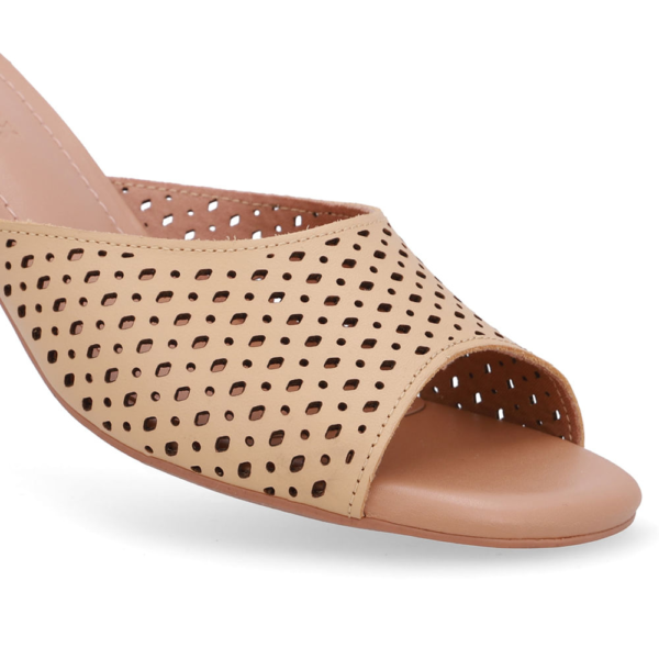 Tamanco Feminino Usaflex em Couro Creme UD09001