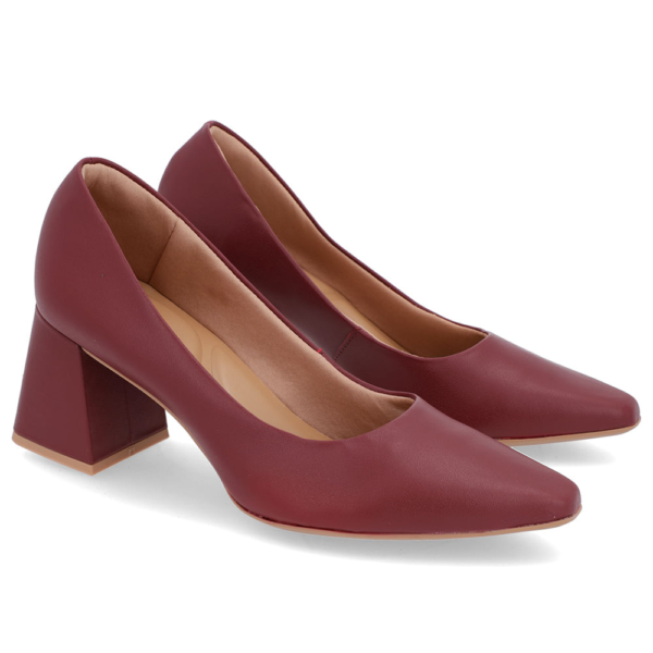 Scarpin Feminino Usaflex Salto Médio em Couro Bordô EP05001
