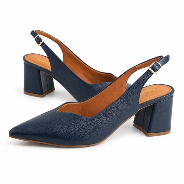 Sapato Chanel Slingback Feminino Couroflex em Couro Salto Bloco Marinho 62034.8219