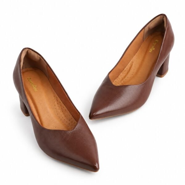 Scarpin Feminino Couroflex em Couro Salto Bloco Marrom 6214A-8219C